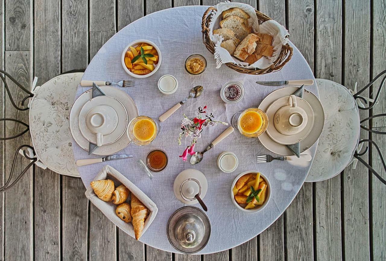 Le Moulin De Picaud Bed & Breakfast Grans Luaran gambar